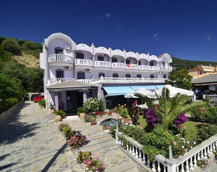 Hotel Olympiada Vrachos Exterior photo